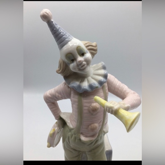 Vintage Clown Figurine – Pastel Nursery Decor – 12” Tall - Picture 2 of 8